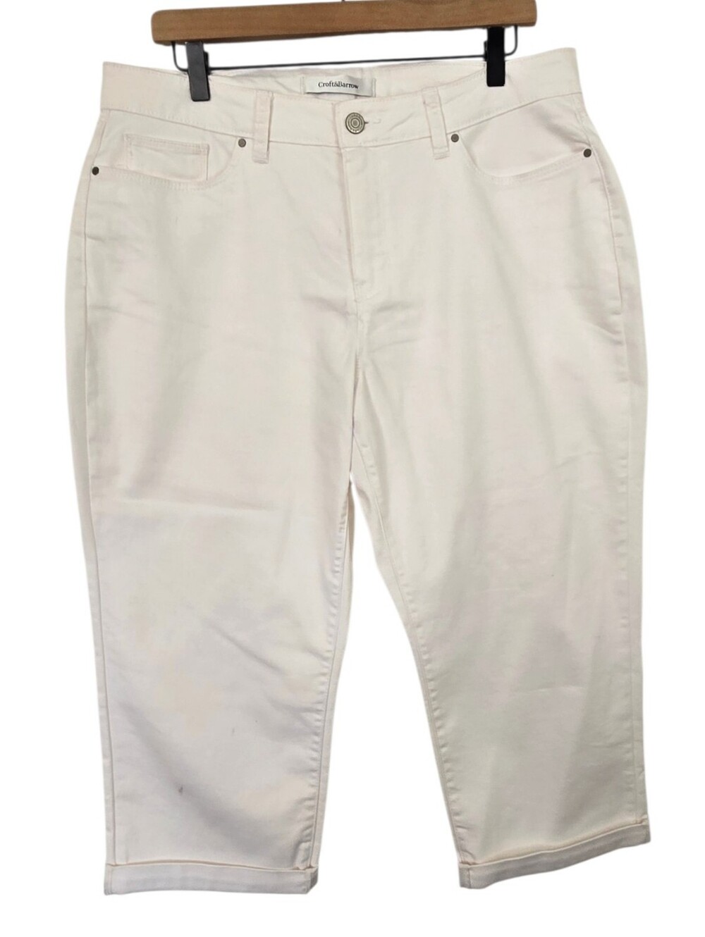 Croft & Barrow Stretch White Capri Pants Size 16 - Picture 2 of 4